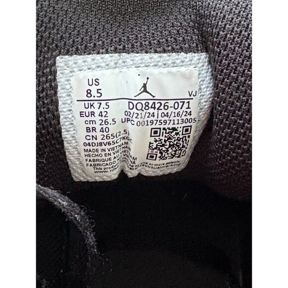 Air Jordan 1 Mid Top Black Metallic Gold Leather Sneaker Men´s 8.5 DQ8426-071 - Picture 10 of 10